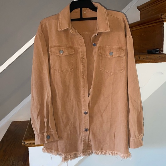 Brown/Tan button down Jacket with two pockets fringe bottom Size XL - Picture 1 of 6